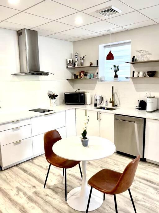 Luxury And Cozy 1 Bed Condo In The Heart Of Providence Exterior photo